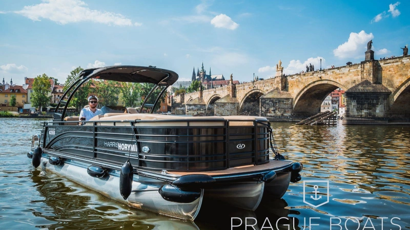 Boat Horymír