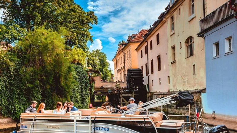 Boat Šemík nr. 8