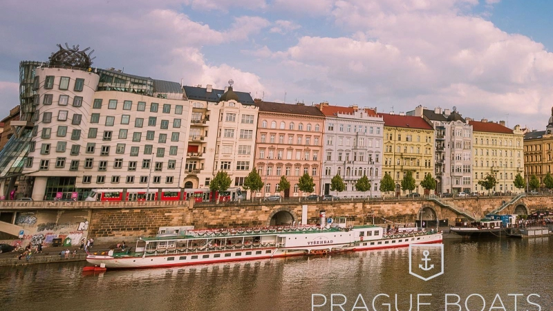 Parník Vyšehrad č. 13 Parník Vyšehrad č. 13