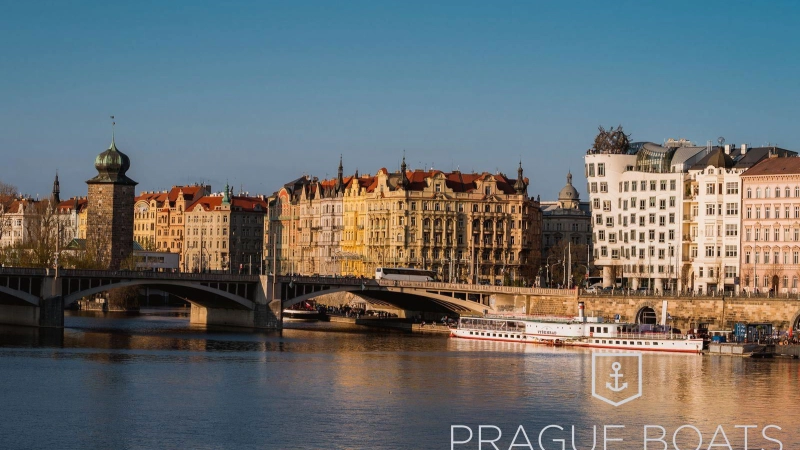 Parník Vyšehrad č. 16 Parník Vyšehrad č. 16